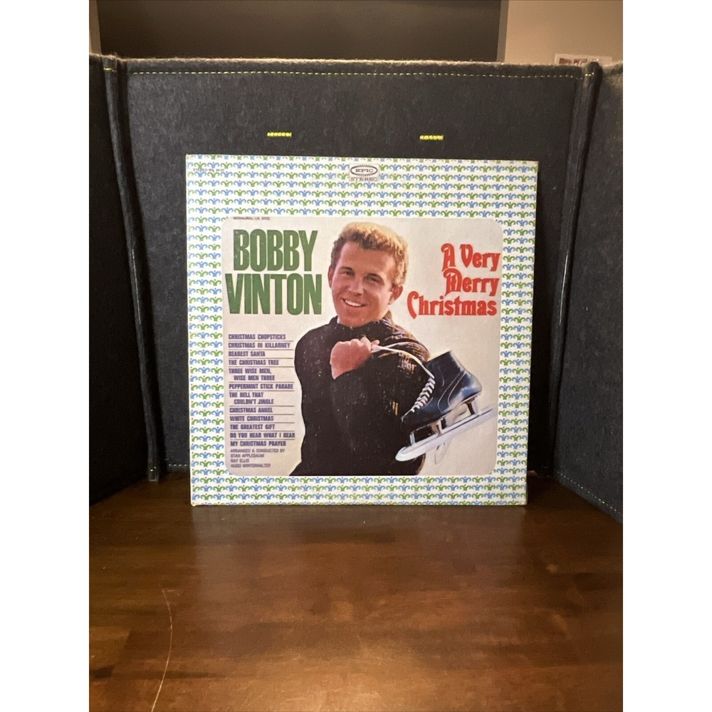 Bobby Vinton A Very Merry‎ Christmas Vinyl Lp